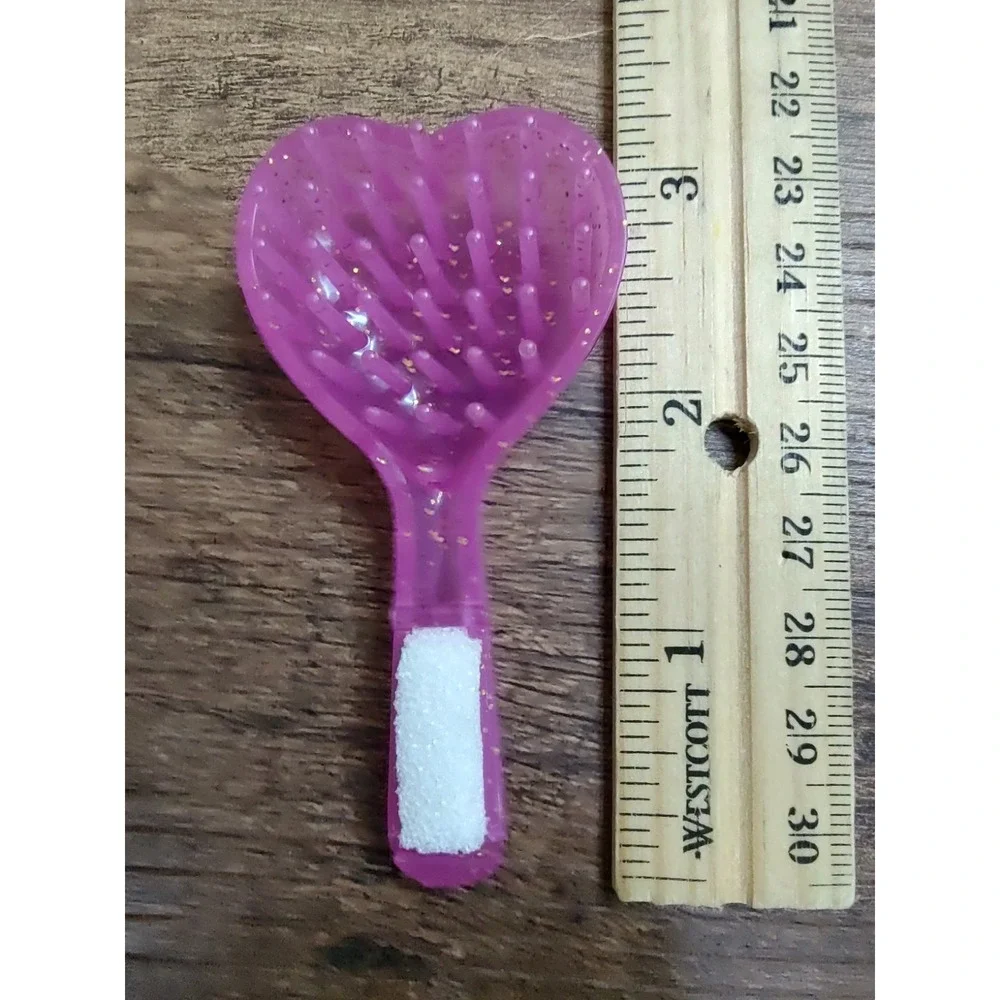 Barbie Doll Pink Heart Shaped Hair Brush Pink Glitter Sponge Handle Z20